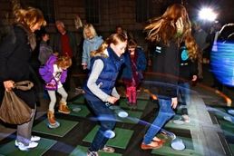Pavegen powers worldwide tweets for WWF with dancers