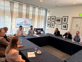 Saint-Gobain Takes Conversation Off-Site